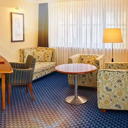 Hotell Neptun 4*