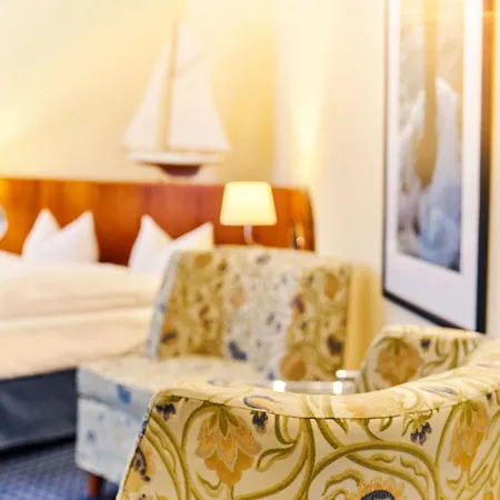 Neptun 4*