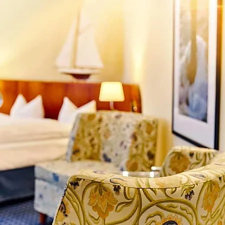 فندق Neptun 4*